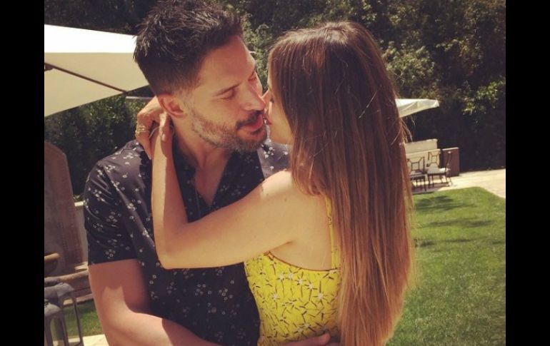 El actor Joe Manganiello pide la mano de la actriz después de cumplir un año de relación. TWITTER / @SofiaVergara