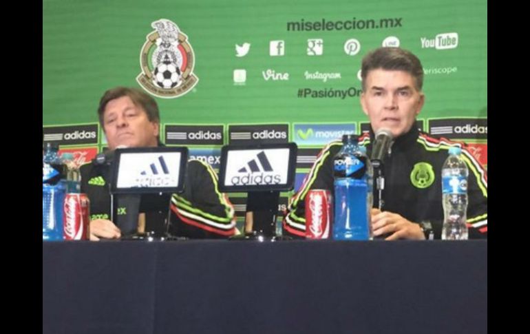 Respecto a la Copa Oro, 'El Piojo' admite que están obligados a ganar el torneo. TWITTER / @miseleccionmx