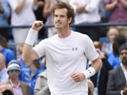 Murray superó el duelo que había sido interrumpido por lluvia un día antes. EFE / F. Arrizabalaga