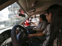 Recomiendan a los conductores que esten adecuadamente hidratados antes de conducir, especialmente en los meses de verano. EL INFORMADOR / ARCHIVO