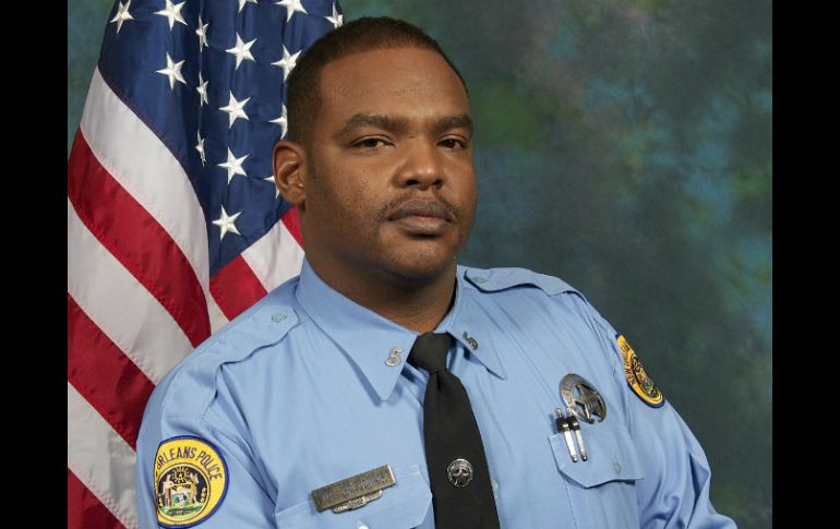 Daryle Holloway de 45 años, trabajaba para la policía desde 1992. Tenía tres hijos. EFE / New Orleans Police Department