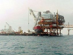 Pemex informa que harán un análisis par determinar la causa de la fuga de gas y aceite en la plataforma. NTX / ARCHIVO