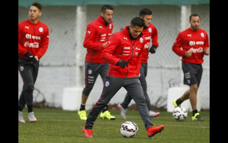 Alexis Sánchez, la estrella insigne de este equipo llegó con los pergaminos de haber sido goleador del Arsenal. AFP / C. Reyes