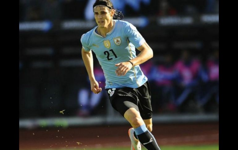 Edinson Cavani manifesta su intención de acudir a visitar a su padre siempre que pueda mientras esté en Uruguay. TWITTER / @ECavaniOfficial