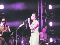 Natalia Lafourcade. En su presentación en el Teatro Diana, la intérprete tuvo un lleno total que pocos pueden presumir. EL INFORMADOR / P. Franco