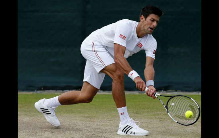 Novak dice no estar preocupado por jugar en hierba. AFP / J. Tallis