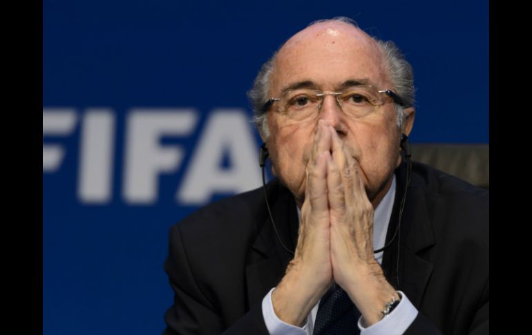 La interpretación de Blatter es que cedió su mandato. AFP / ARCHIVO