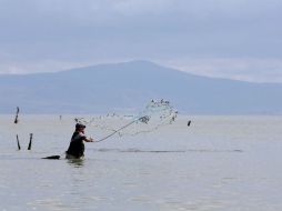 El lago suma 10 centímetros de recuperación en el presente temporal. EL INFORMADOR / ARCHIVO