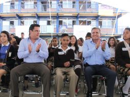 Aristóteles Sandoval y el alcalde de Tonalá, Jorge Arana. ESPECIAL / Ayuntamiento de Tonalá