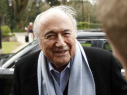 Blatter fue reelegido para un quinto mandato y cuatro días después renunció. AFP / ARCHIVO