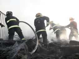 El tren se descarrila y se prende fuego espectacularmente. EL INFORMADOR / ARCHIVO