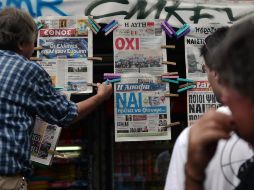 Los sondeos no arrojan resultados que brinden certeza respecto al posible triunfo del 'sí' o el 'no'. AFP / L. Gouliamaki