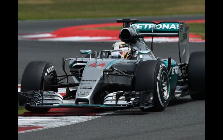 Lewis Hamilton logró el triunfo número 38 de su carrera. AFP / B. Stansall