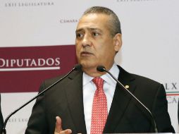 Manlio Fabio Beltrones aseguró que se debe generar ahorro y evaluar rendimientos. NTX / ARCHIVO