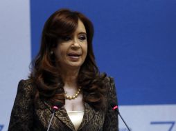 'No se le puede exigir a nadie que firme su propia acta de defunción', agregó Cristina Fernández. AP / ARCHIVO