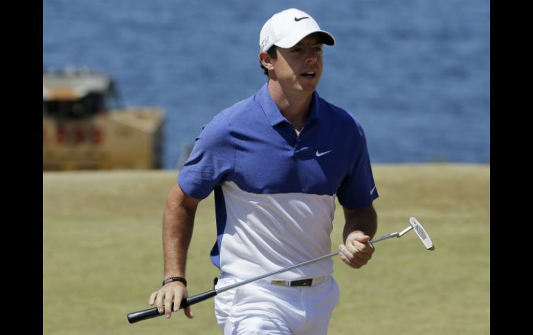 Hasta el fin de semana se tendrá claro si Rory estará listo para St. Andrews. AP / ARCHIVO