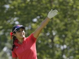 Regina Plasencia alinea su golpe de salida en el hoyo 14, durante la segunda ronda del Abierto de Estados Unidos. AP / F. Franklin II