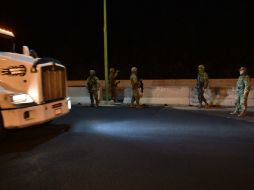 Militares resguardan penal de donde se escapó el narcotraficante mexicano. AFP / Y. Cortez