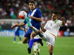 El segundo tiempo el conjunto Tricolor ya se notaba más errático y nervioso sobre el terreno de juego. AFP / J. Opperman