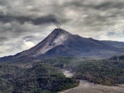 Publicaron imágenes del coloso, donde se puede apreciar la actividad del volcán. TWITTER / @LUISFELIPE_P