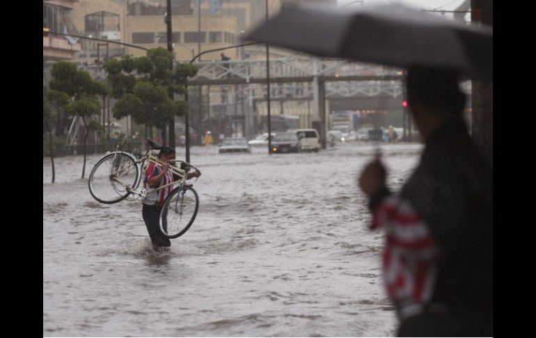 Las constantes lluvias en el Centro Histórico provocan diversas inundaciones. EL INFORMADOR / ARCHIVO