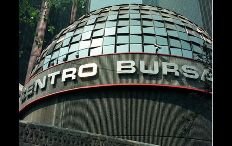 Hasta el momento, la plaza bursátil mexicana opera con un volumen de 4.69 millones de títulos por un importe de 114.6 MDP. EL INFORMADOR / ARCHIVO