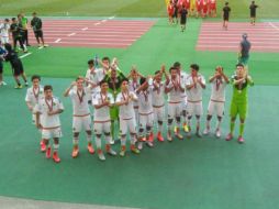 El Tricolor sub 17 se adjudicó la segunda plaza del certamen nipón. TWITTER / @miseleccionmx