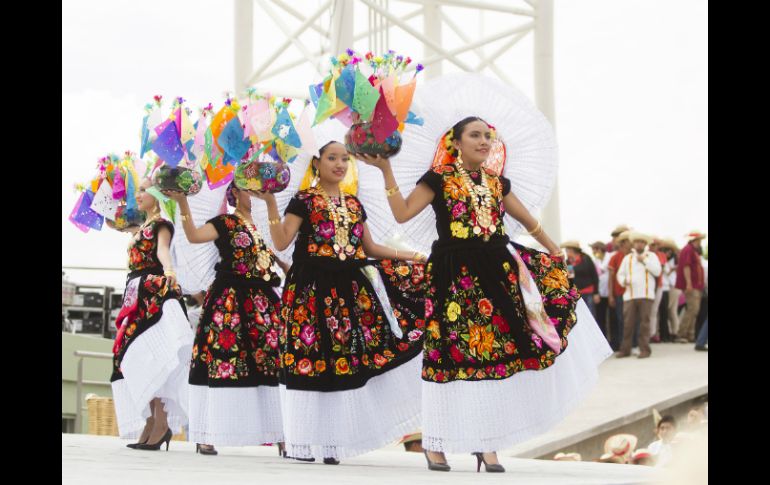 Invitan al turismo a visitar la ciudad capital y el estado de Oaxaca durante las fiestas de julio. NTX / I. Hernández