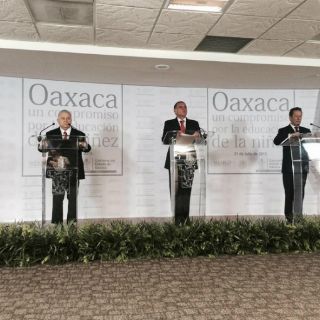 Inicia nueva era para la educación en Oaxaca: Presidencia