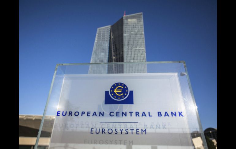 Los apoyos del Banco Central Europeo representan, en este momento de negociaciones, la única fuente de financiación para Grecia. EFE / ARCHIVO