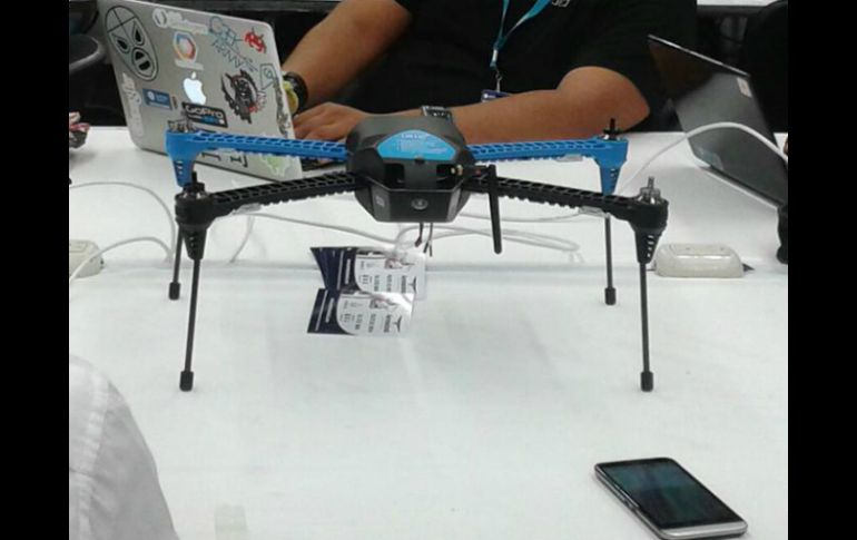 Se han tomado medidas para el uso de drones que pesen más de dos kilos. TWITTER / @Campuspartymx