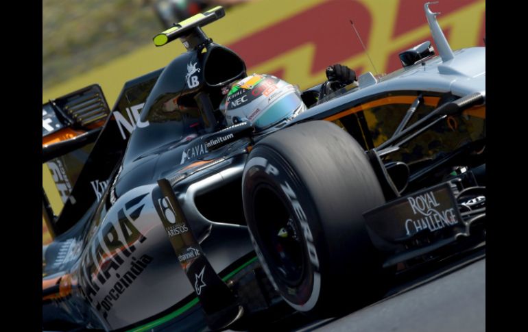 El piloto tapatío, Sergio Pérez queda eliminado en la segunda ronda de calificación del GP de Hungría. AFP / A. Kisbenedek