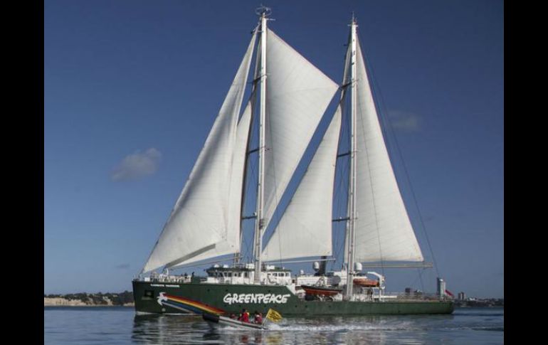 El tercer Rainbow Warrior, entró en servicio en 2011 y estará abierto al público este fin de semana en Auckland. TWITTER / @GreenpeaceNZ