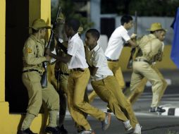 Su líder explicó que hubo mucha brutalidad en el acto y la detención que sufrieron ya que los liberaron lejos de sus viviendas. EFE / E. Mastrascusa