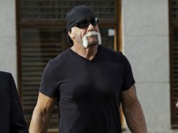 El luchador Hulk Hogan se encuentra usando su cuenta de Twitter para responder a sus fans. AP / ARCHIVO