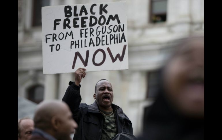 La muerte de Brown, a manos de un policía blanco, provocó un intenso movimiento en Ferguson. AP / ARCHIVO