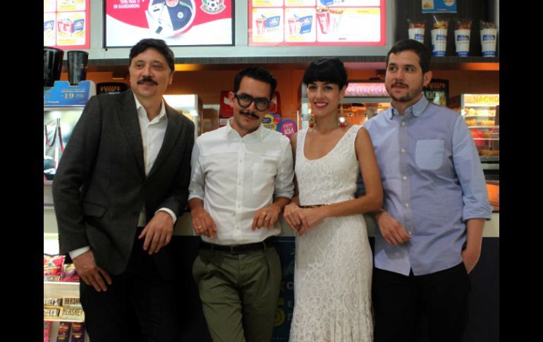 Manolo Caro, Cecilia Suárez y el productor Rafa Ley, estuvieron en Guadalajara para promocionar el filme. EL INFORMADOR / A. Hinojosa