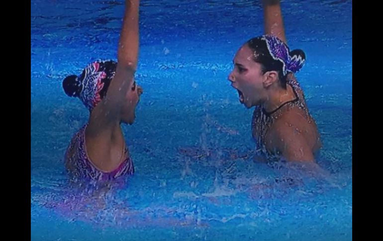 Nuria Diosdado y Karme Achach aseguraron su pase en el Campeonato Mundial de Natación FINA 2015. TWITTER / @CONADE