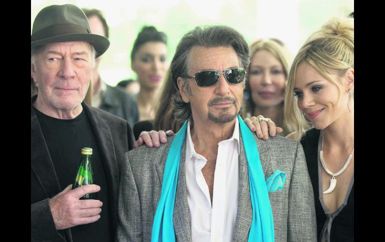 Pacino interpreta a 'Danny Collins', un afamado músico que replantea su vida tras un peculiar 'encuentro' con el Beatle más famoso. ESPECIAL / Bleecker Street