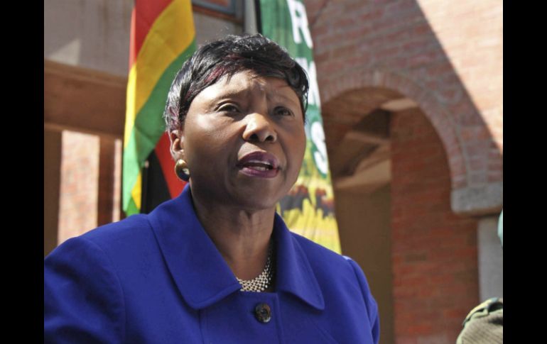 Oppah Muchinguri (foto), ministra zimbabuense de Medio Ambiente, afirmó que Palmer debe hacerse 'responsable de sus acciones'. EFE / A. Ufumeli