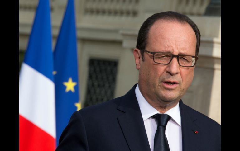 Hollande menciona que constituye una contribución al éxito de la Conferencia de París sobre el cambio climático. AP / ARCHIVO