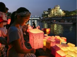 Mantener viva la memoria es ''la manera más poderosa de evitar tragedias'', dice Federica Mogherini. EFE / K. Mayama