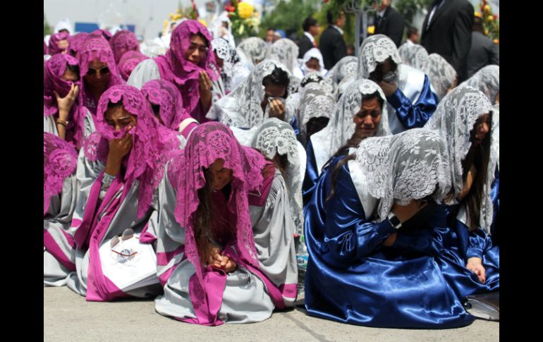 Se han capacitado a médicos que estarán en 19 módulos instalados por parte de la iglesia. EFE / U. Ruiz