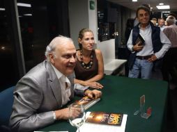 Presentación. Guillermo Tessel, ayer en la Librería José Luis Martínez del Fondo de Cultura Económica. EL INFORMADOR / M. Vargas