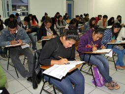 Alrededor de 350 mil docentes están programados para participar en la evaluación del desempeño en el ciclo escolar 2015-2016. NTX / ARCHIVO