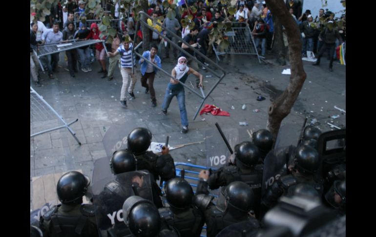 Grupos opositores convocaron este jueves un paro nacional y una marcha en rechazo de varias políticas gubernamentales. AP / F. Jacome