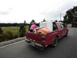 De cinco mil 897 metros de altura, el Cotopaxi registró varias explosiones y lanzó columnas de ceniza de hasta ocho kilómetros. EFE / J. Jacomé