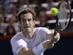 Murray no da ni una sola oportunidad al jugador japones para que pusiera peligro en su victoria. AP / P. Chaisson