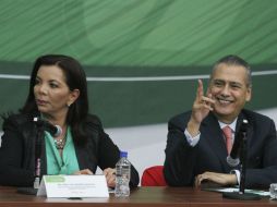 Manlio Fabio Beltrones y Carolina Monroy harán entrega de su plan de trabajo. NTX / J. González