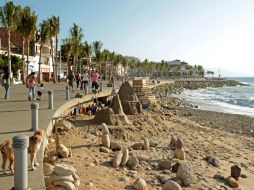 Puerto Vallarta recibió a habitantes de la metrópoli, del Bajío y Distrito Federal. EL INFORMADOR / ARCHIVO